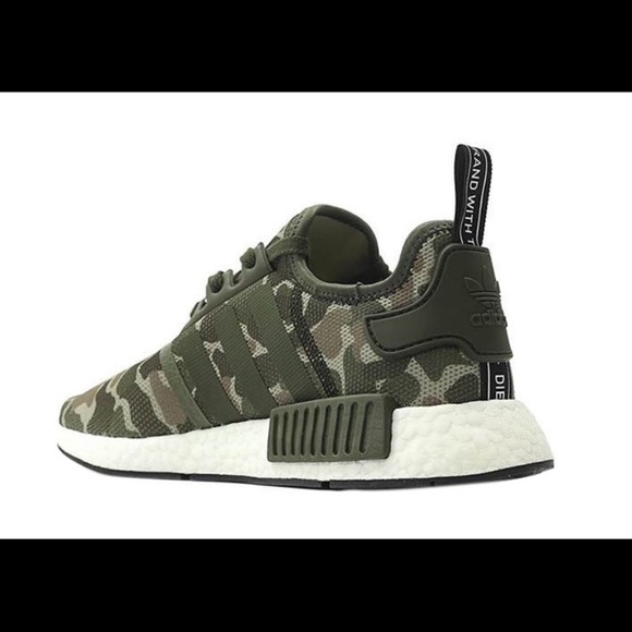 ADIDAS NMD R1 CAMO PATTERN SNEAKERS WORKOUT SHOES ADIDAS ORIGINALS - Picture 3 of 11